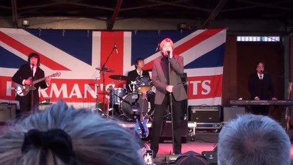 Herman's Hermits - I'm Into Something Good