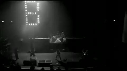 Bullet For My Valentine - Hearts Brust Into Fire