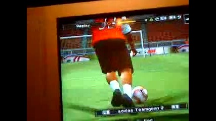 Pes 2009 - Гол по далече от дъгата