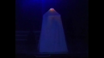 Michael Jackson - Thriller ( Bad Tour, Wembley 1988)