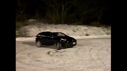Mazda Cx - 7 Having Some Fun In The Snow 