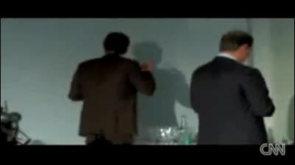 Roger Federer se spukva ot smqh 