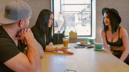 Brie Bella picks Raw over SmackDown LIVE: Total Bellas, Feb. 24, 2019