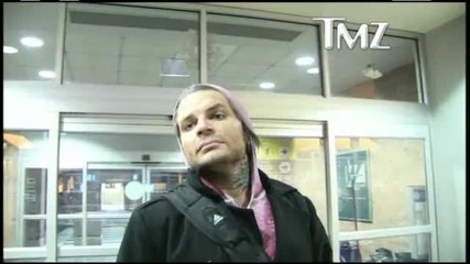 {lil slip} Jeff Hardy Interview from tmz