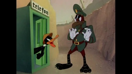Warner Bros - 112043 Daffy - The Commando Lt 