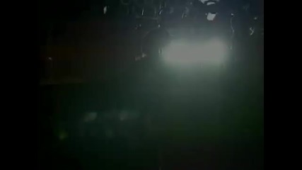 Guns N Roses - Live And Let Die