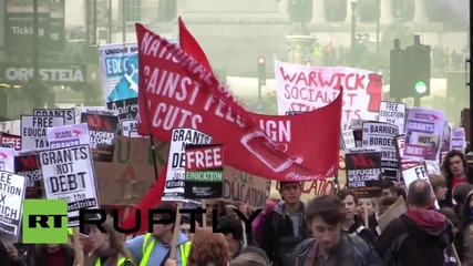 UK: Several arrested as clashes erupt during student protest in London