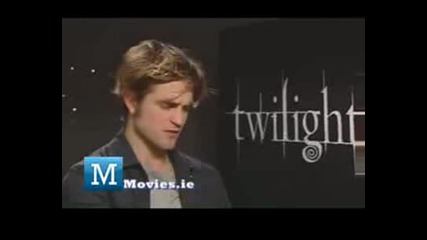 New Twilight Interview - Robert Pattinson (edward Cullen)