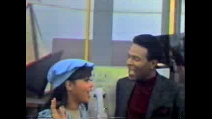 Marvin Gaye and Tammi Terrell - Ain`t No Mountain High Enough