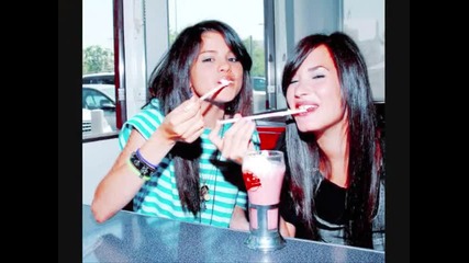 Selena and Demi 