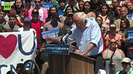 Sanders Rallies Supporters in Vista Ahead of California State Primary