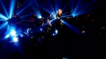 Avril Lavigne - Push [live Acoustic]