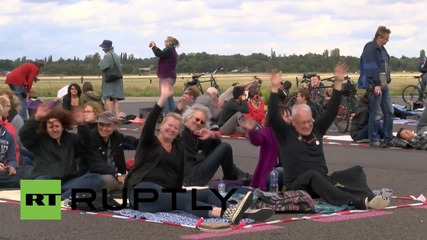 Germany: Activists protest TTIP on runway of abandoned airport