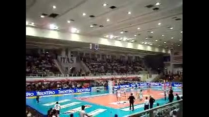 Osmany Juantorena j serve