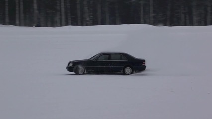 Mercedes Benz S320 W140 - на сняг