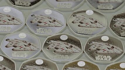Пускат колекция от монети, посветени на „Междузвездни войни” (ВИДЕО)