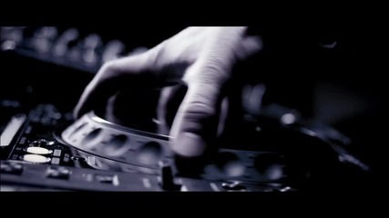 Hampenberg & Alexander Brown - Raise The Roof (feat. Pitbull, Fatman Scoop & Nabiha) (official)