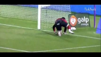 Cristiano Ronaldo vs Lionel Messi - 2009