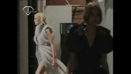 fashiontv Ftv.com - Lie Sang Bong backstage paris S S 2008 