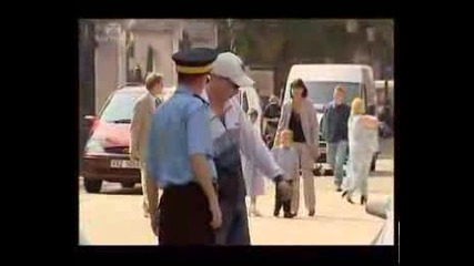 Скрита Камера - Колата Ми Се Развали - Смях!