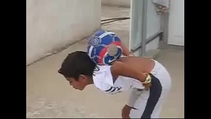 10 years old Ronaldinho