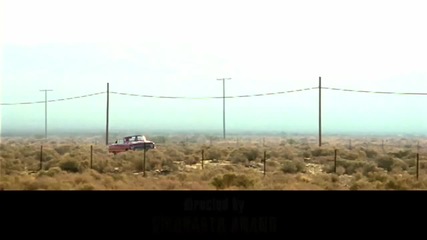 Промо - Anjaana Anjaani - Hairat