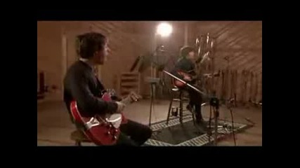 The Last Shadow Puppets - The Age Of The Understatement [live]