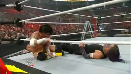 Jeff Hardy - Hardyac Arrest (rope Aided Corner Dropkick)