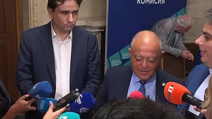 ПП-ДБ внесе документи в ЦИК за участие на изборите
