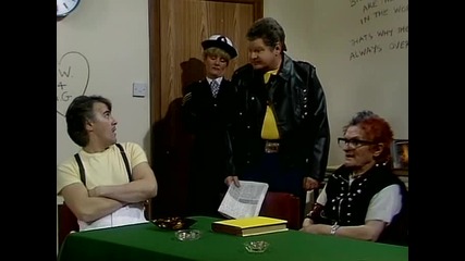 The Benny Hill Show - S14е02 - Holiday (16.03.1983)