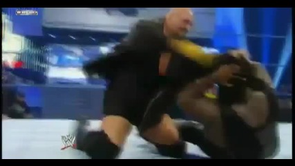 The Big Show Knocks out Mark Henry - Smackdown 6 17 11