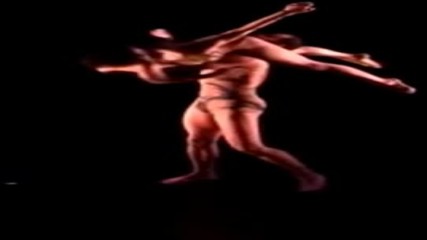 красиви и секси момичета вариете шоу кабаре цирк танци гимнастика акробатик йога 11