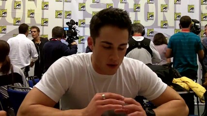 Sdcc 2010 - The Vampire Diaries - Michael Trevino Interview.mov