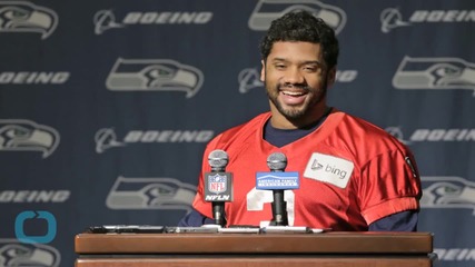 Russell Wilson Signs Huge Contract Extension With the Seahawks