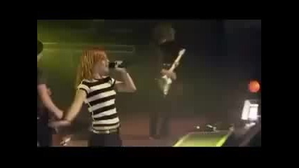 Paramore - Misery Business Live