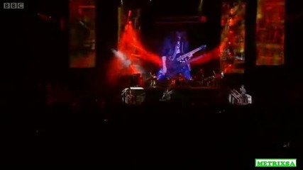Guns N` Roses - Reading & Leeds Festival 2010 - Welcome To The Jungle