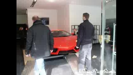 Нечовешкото Lamborghini Aventador Lp700