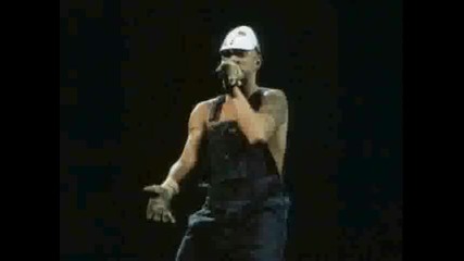 Eminem - Behind The Mask (2001) 4 of 7 