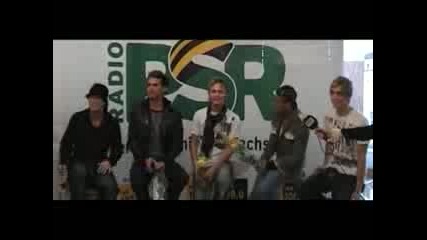 Us5 Live In Radio