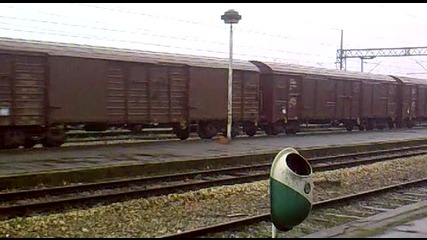 Товарен влак през Сталач 