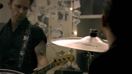 Green Day - 21 Guns [official Music Video]