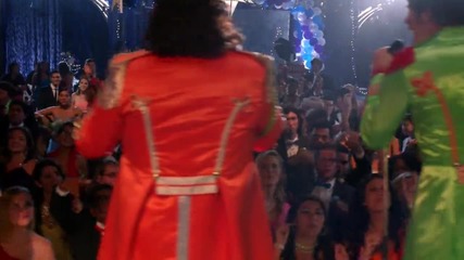Sergeant Pepper's Lonely Hearts Club - Glee Style (season 5 episode 2)