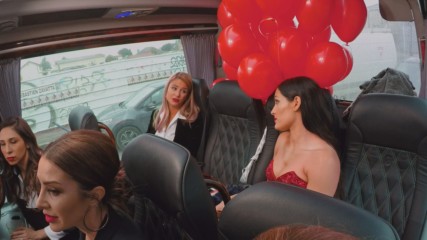 Nikki Bella reveals why she's getting cold feet about her wedding just as her bachelorette party weekend begins: Total B