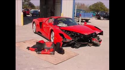 Ужасни катастрофи със Ferarri 