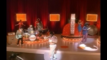 Black Eyed Peas - Dont Phunk With My Heart Hd