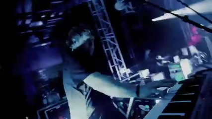 Korn feat. Skrillex - Get Up