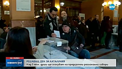 Опашки пред изборните секции в Барселона