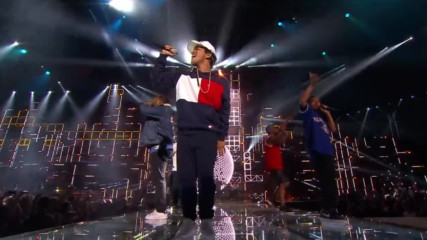 Bruno Mars - 24k Magic - Live Mtv 2016
