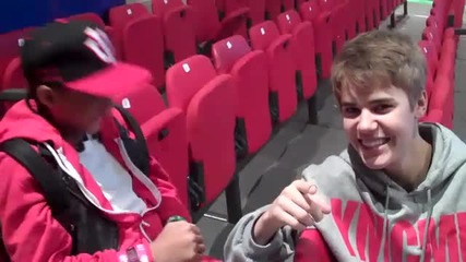 Джъстин Бийбър и Jaden Smith - послание за своите фенове за My World Tour 
