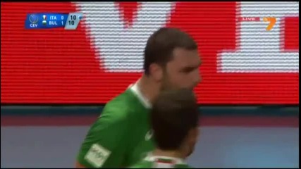 Италия спря България по пътя към финала на Евроволей 2013 28.9.2013